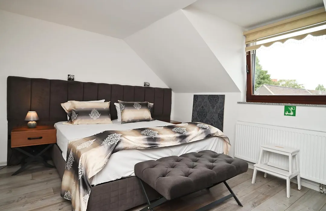 Kispet Deluxe Hotels&Suites-1
