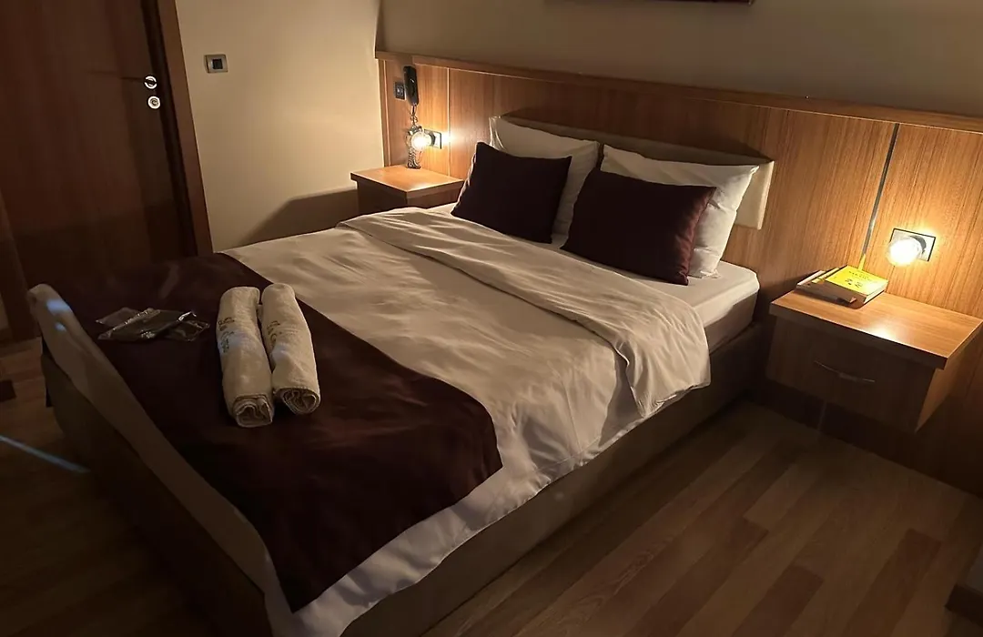 Hotel La Sera-1