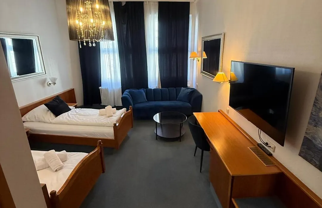 Luitpold Hotel-1