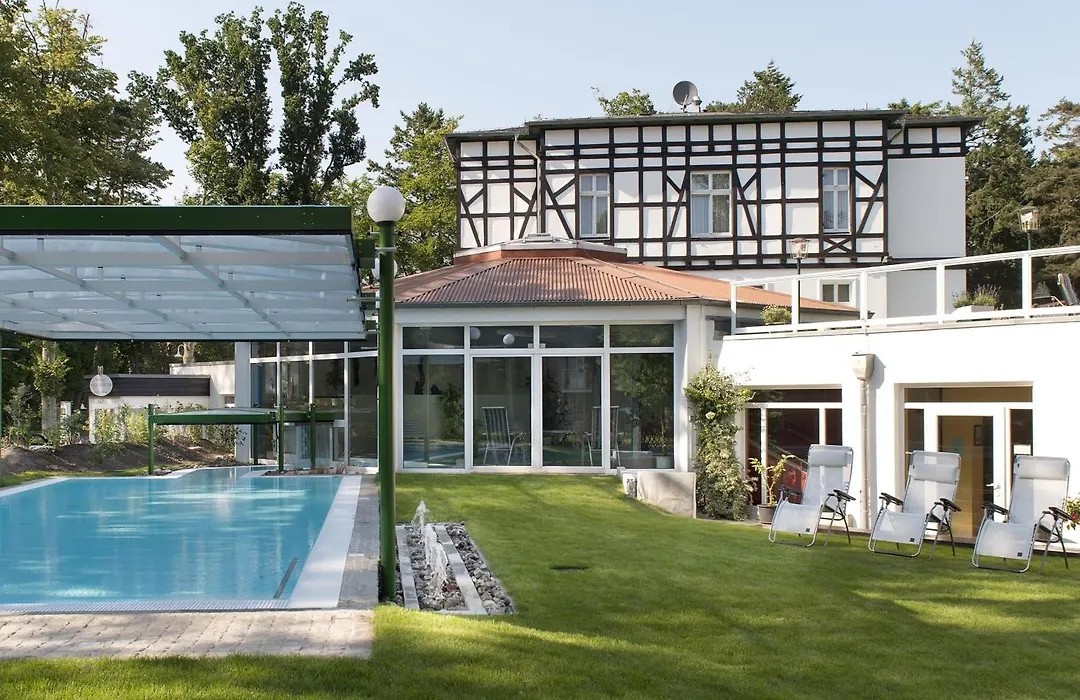 Best Western Plus Ostseehotel Waldschloesschen-1