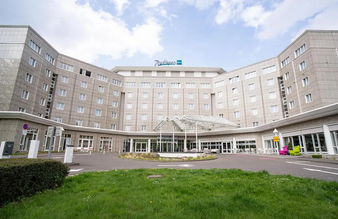 Radisson Blu Hotel Dortmund-1