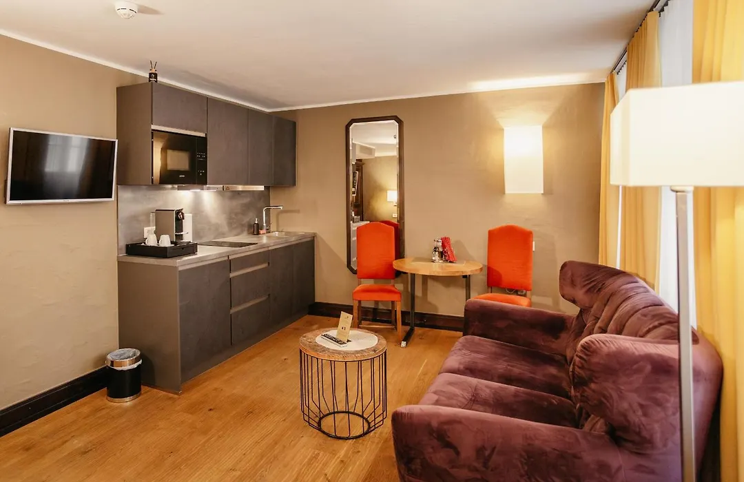 Altstadt Hotel Stadtkrug-1