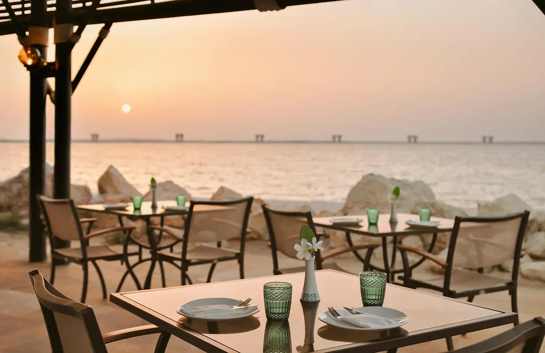 JA Beach Hotel, Dubai-1