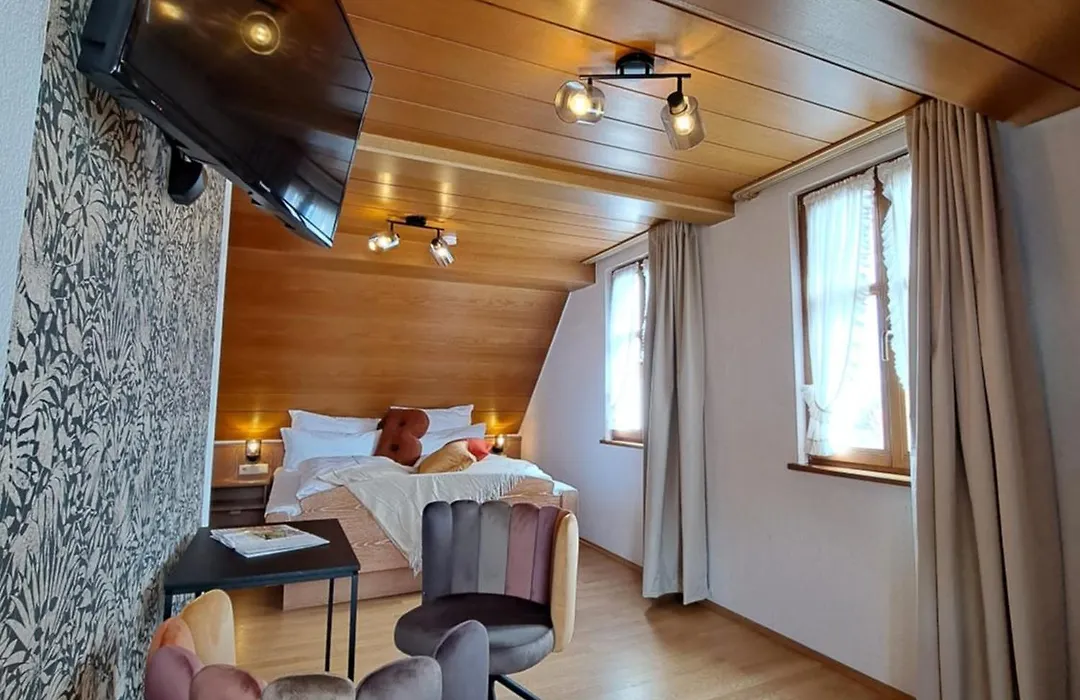 Hotel Bezold-1