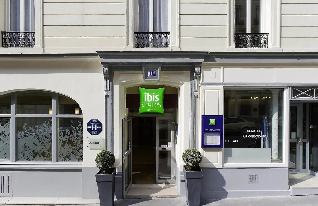 Ibis Styles Paris Cadet Lafayette-1