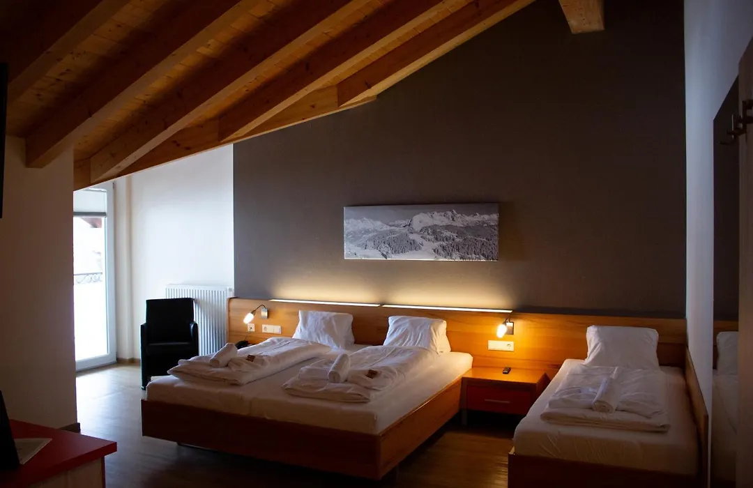 Hotel Auwirt Zentrum-1