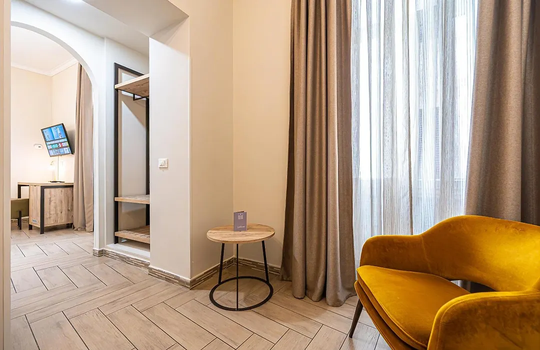 Four Rivers Suites-1