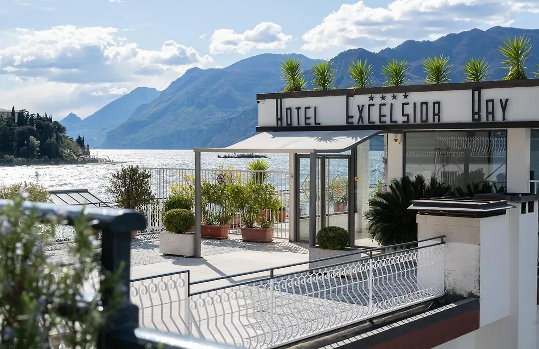 Hotel Excelsior Bay-1