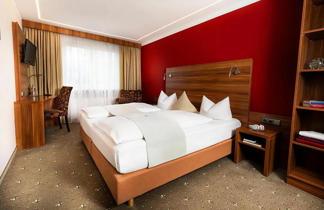 Hotel Isartor-1
