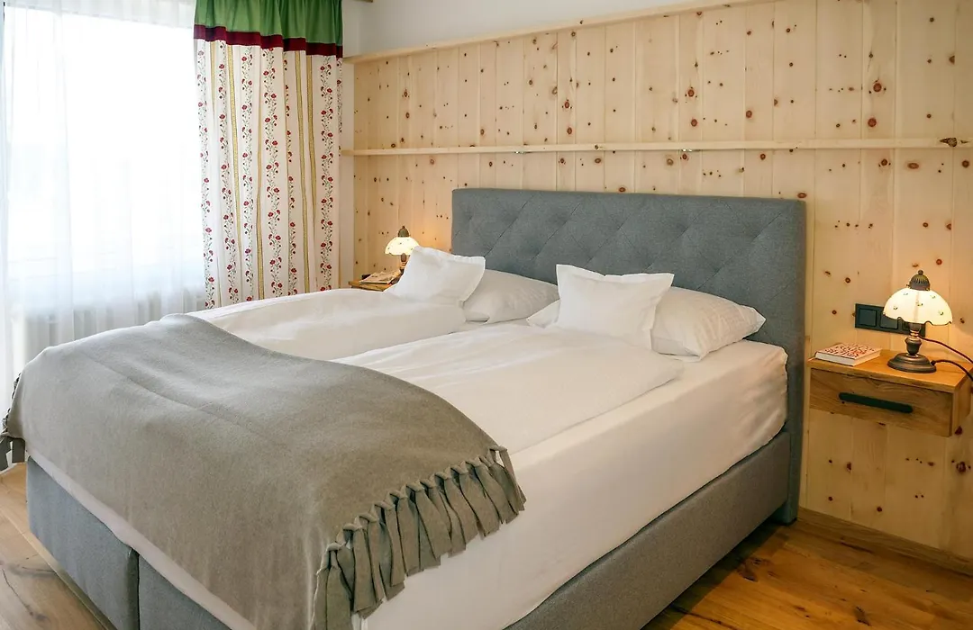 Hotel Lenauhof-1