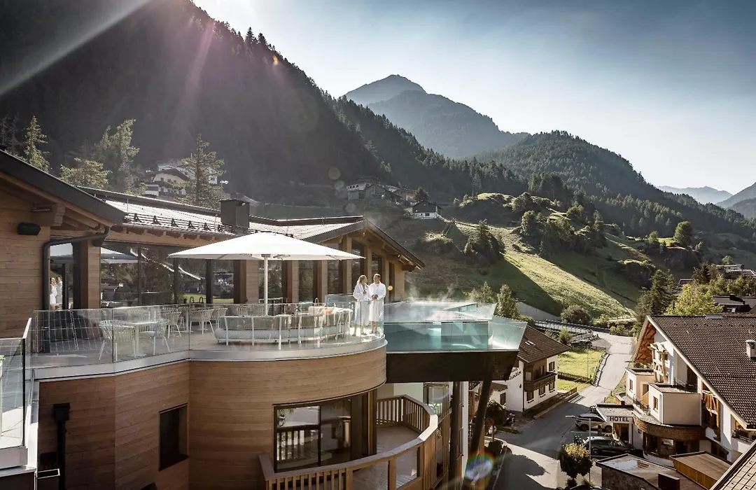 Das Central – Alpine . Luxury . Life-1