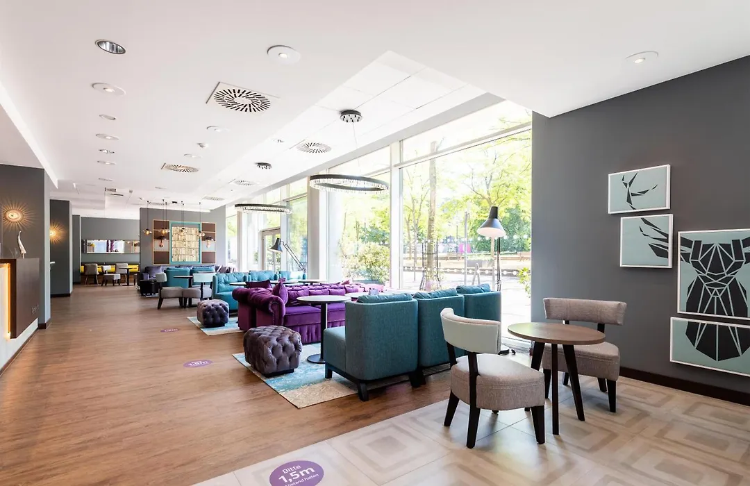 Premier Inn Essen City Limbecker Platz-1