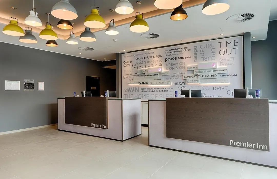 Premier Inn Hamburg City Klostertor-1