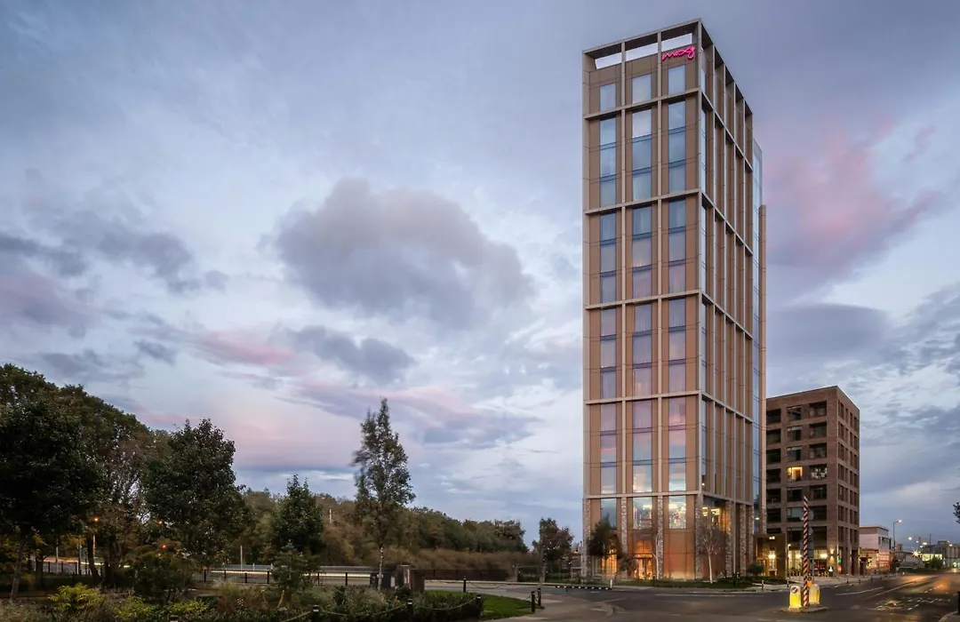 Moxy Dublin Docklands-1