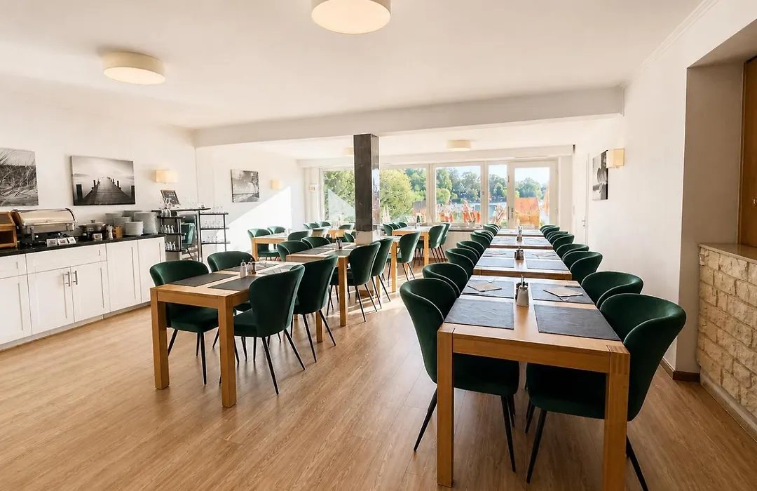 Seehotel Schwanenhof-1