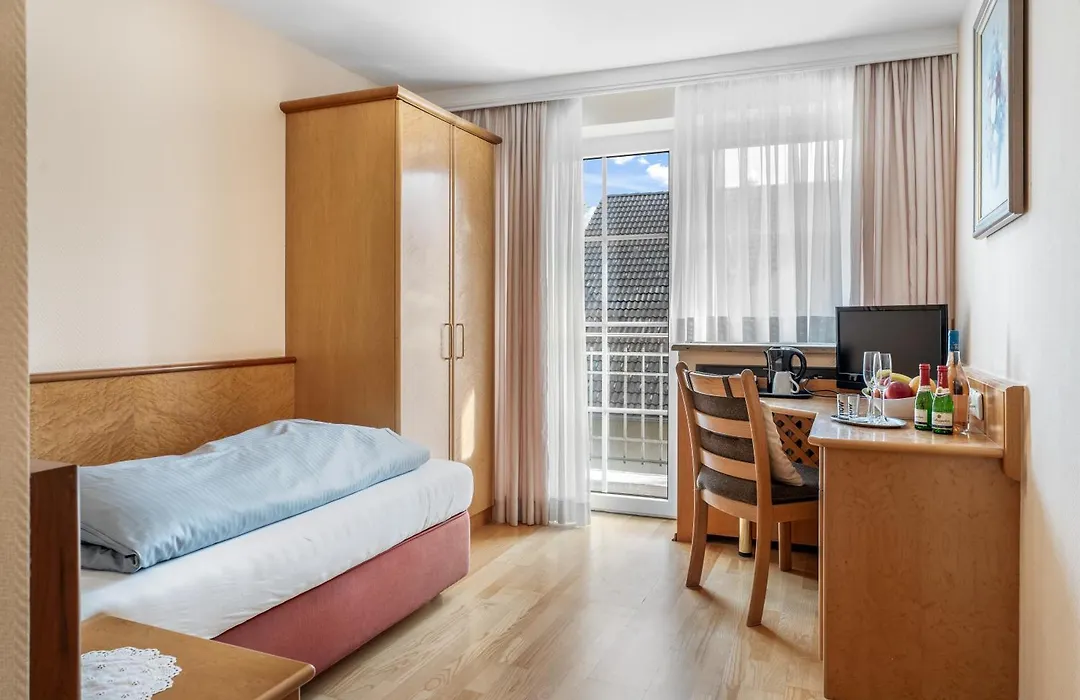 Wohlfühlhotel Alpenrose-1