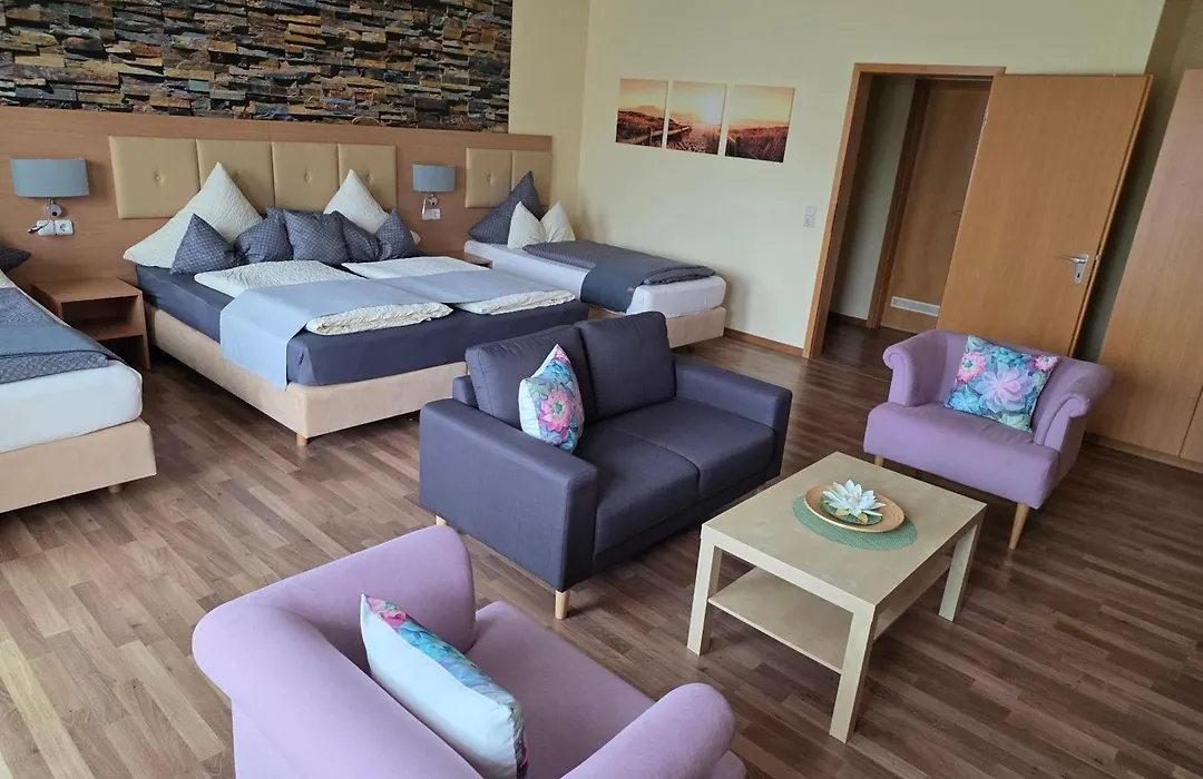 Hotel Seerose Garni-1