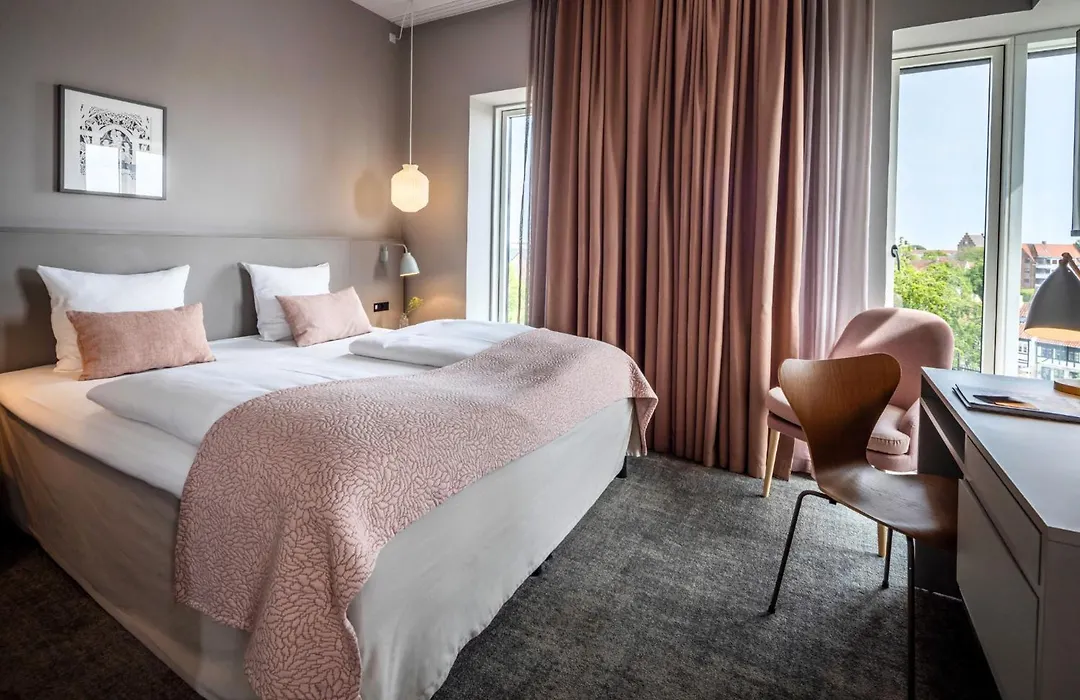 Hotel Odeon-1