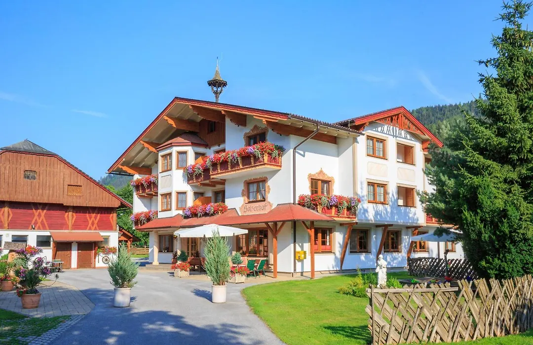 ApartHotel Holzerhof-1