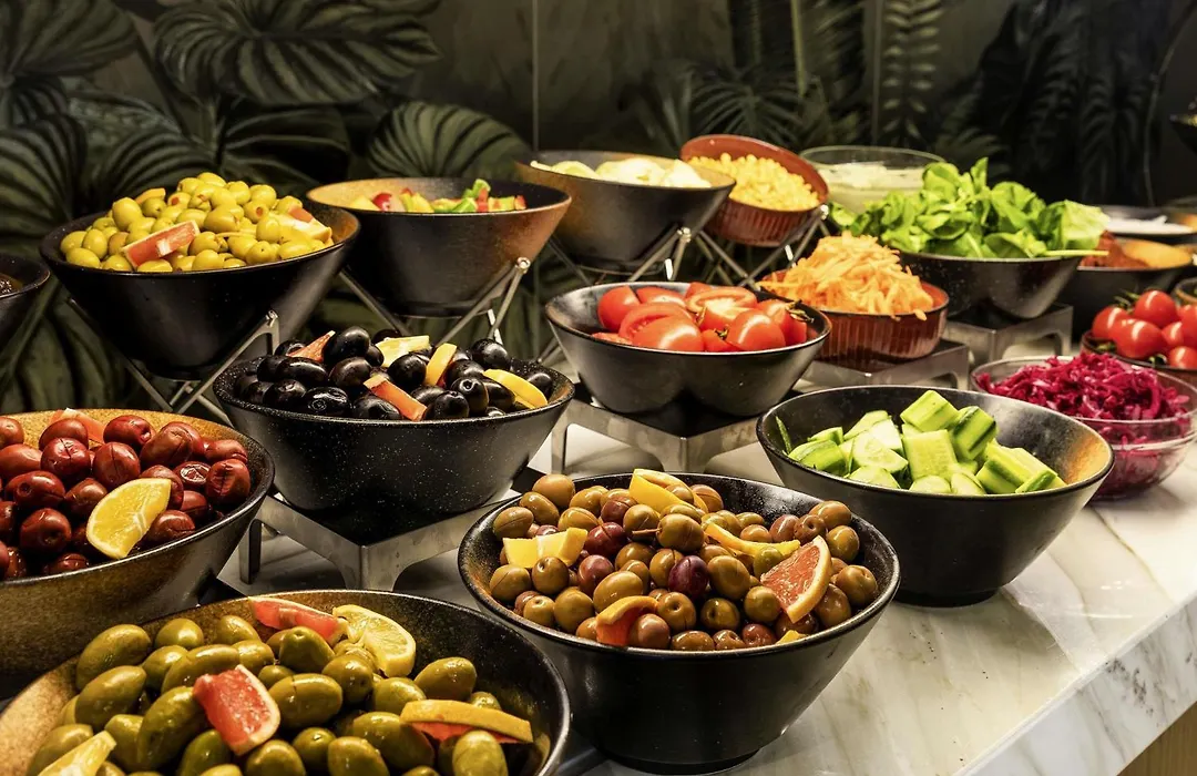 Movenpick Living Istanbul Camlivadi-1