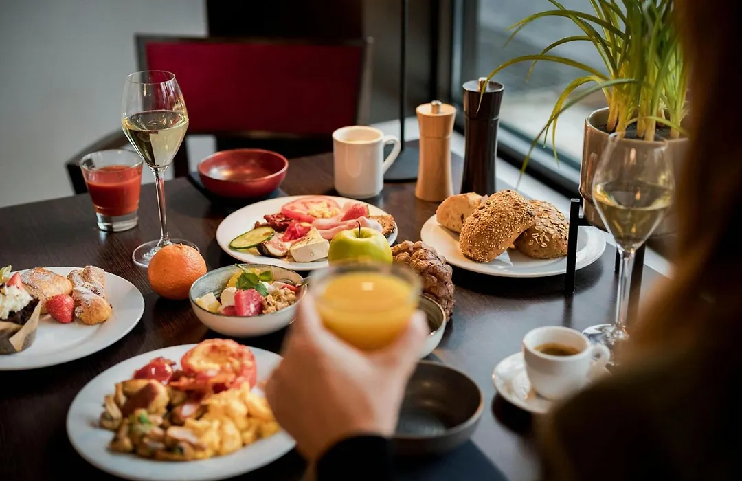Sheraton Essen Hotel-1