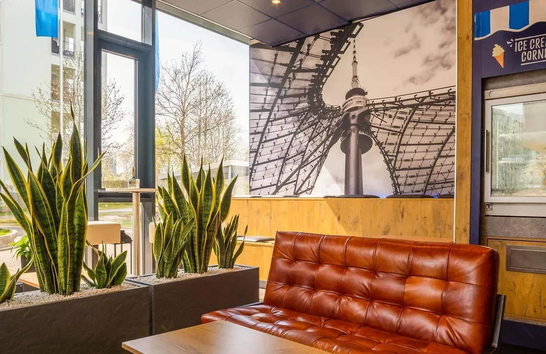 ibis budget Muenchen City Olympiapark-1
