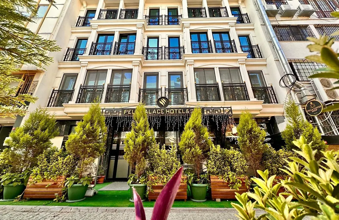 Pell Palace Hotel & Spa-1
