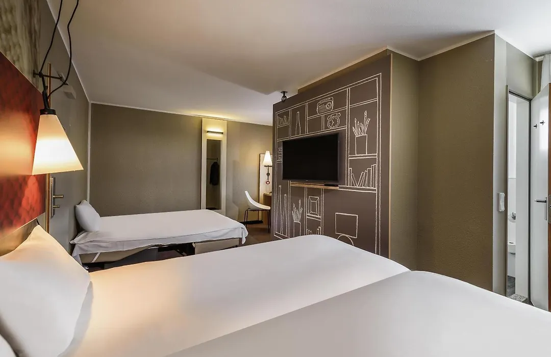 Ibis Frankfurt Centrum-1
