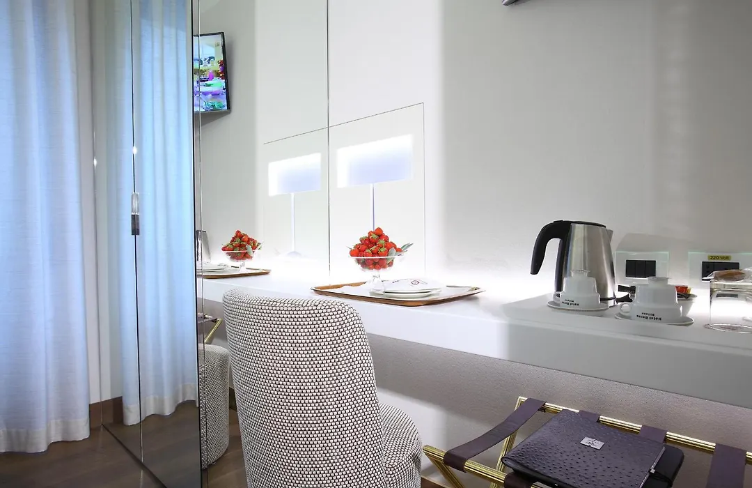 Hotel Berna-1