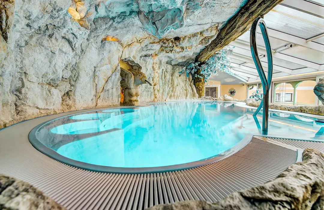 Boutique-Hotel Bauer - Inklusive Winter Mobility Ticket Und Inklusive Sommer Joker Card Und Sommer Mobility Ticket-1