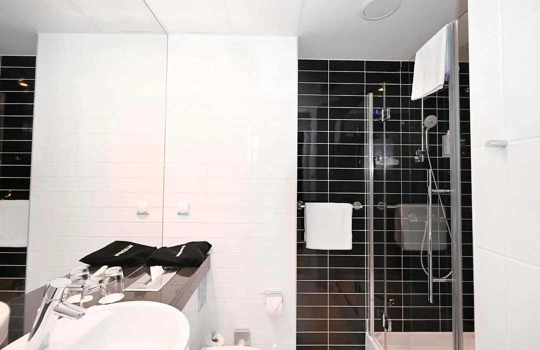 Ibis Styles Warszawa Airport-1