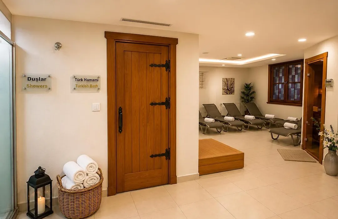 Glk Premier The Home Suites & Spa-1