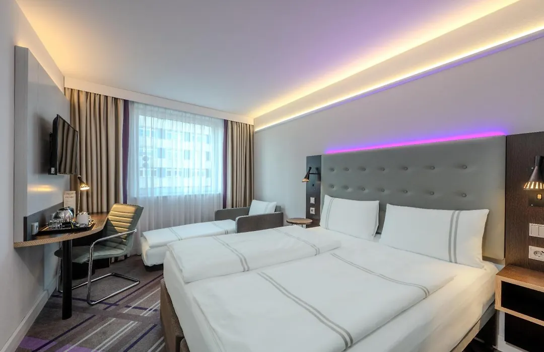 Premier Inn Hamburg City Hammerbrook-1