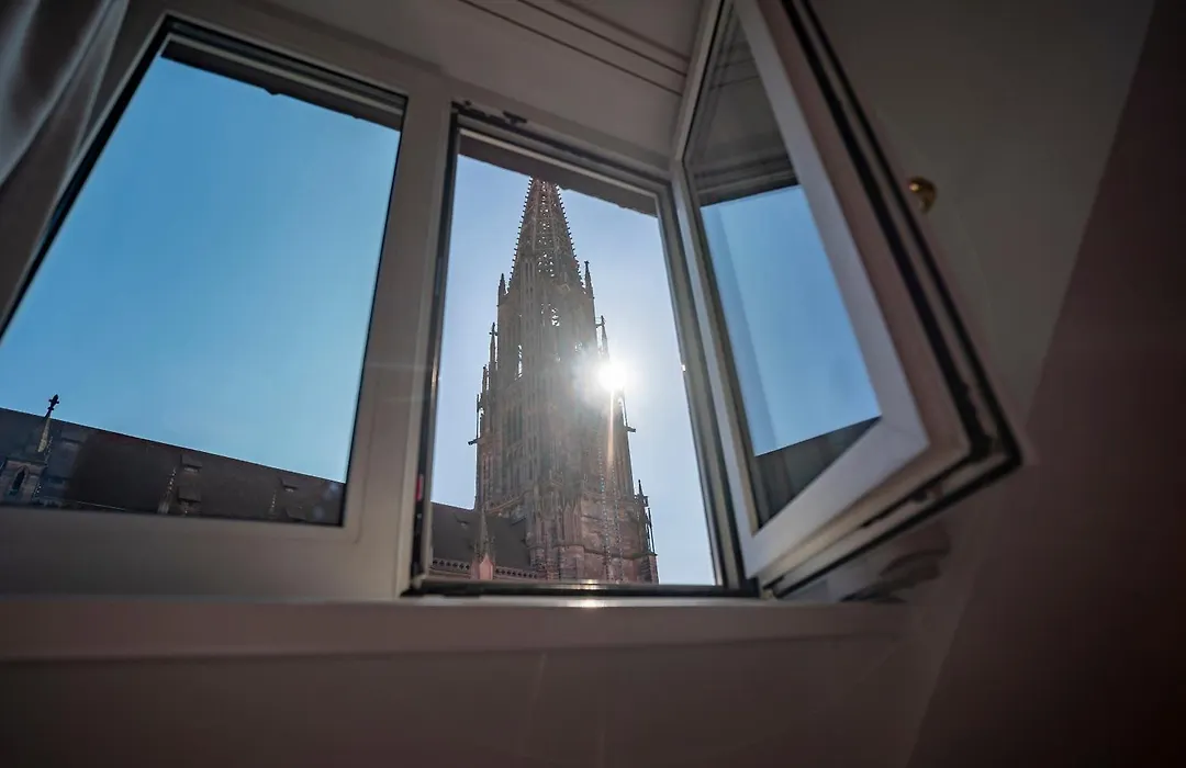 Hotel Rappen am Münsterplatz-1
