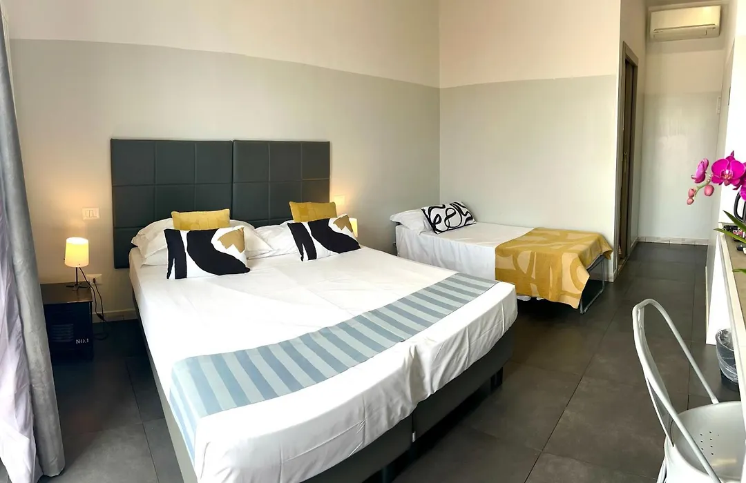 Floor 6 Boutique Rooms By Dot Suites-1
