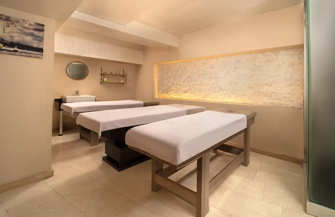 Great Fortune Concept Hotel-1