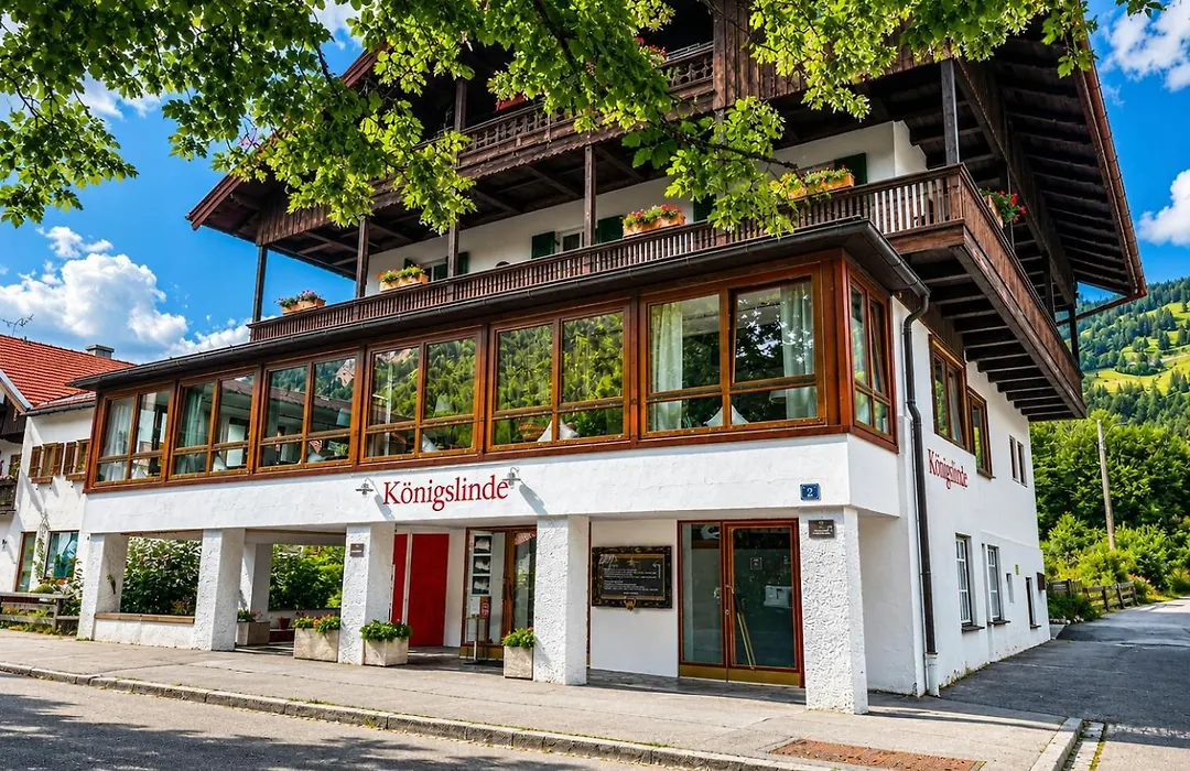 Hotel Königslinde-1