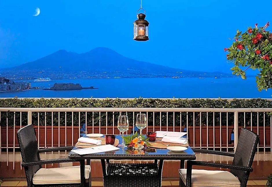 Hotel Paradiso-1