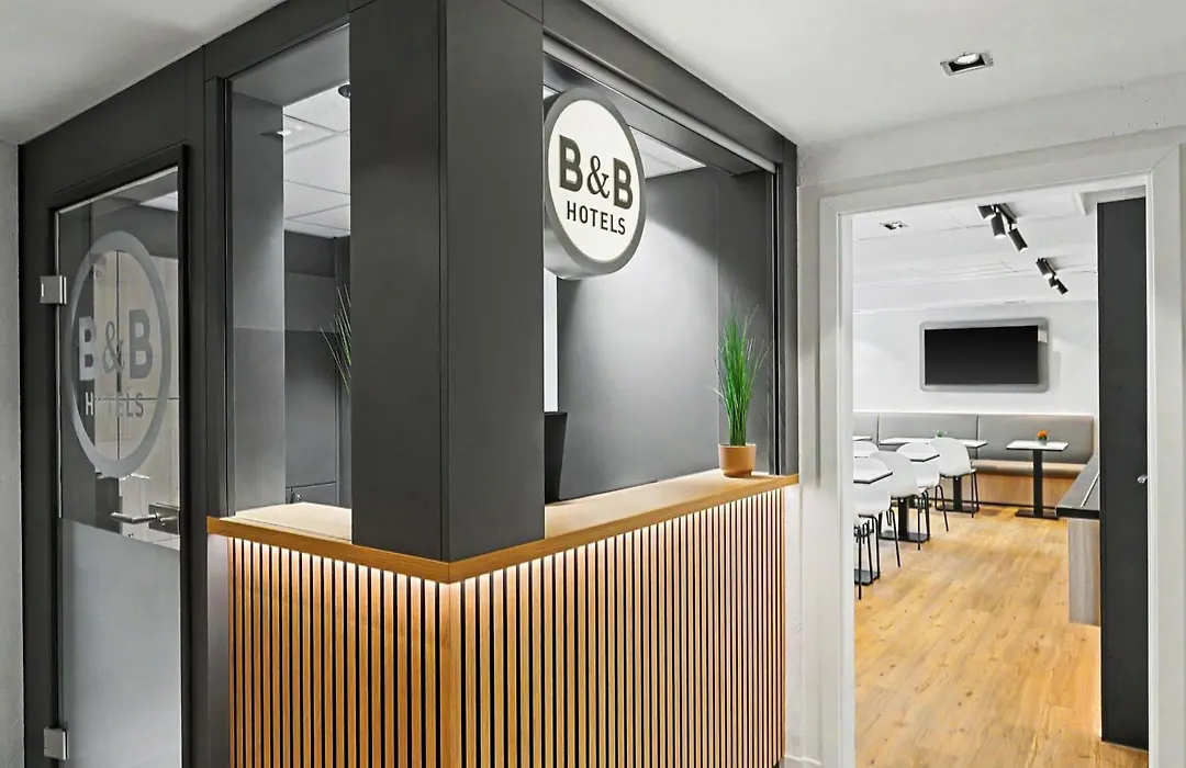 B&B HOTEL Flensburg-City-1
