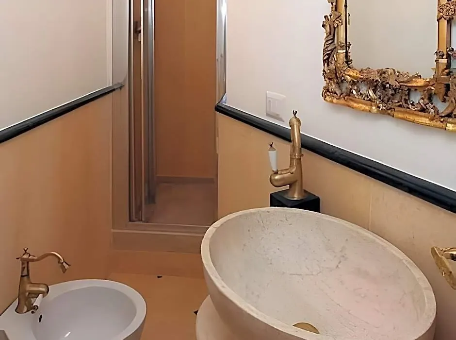Navona Governo Vecchio Guest House-1