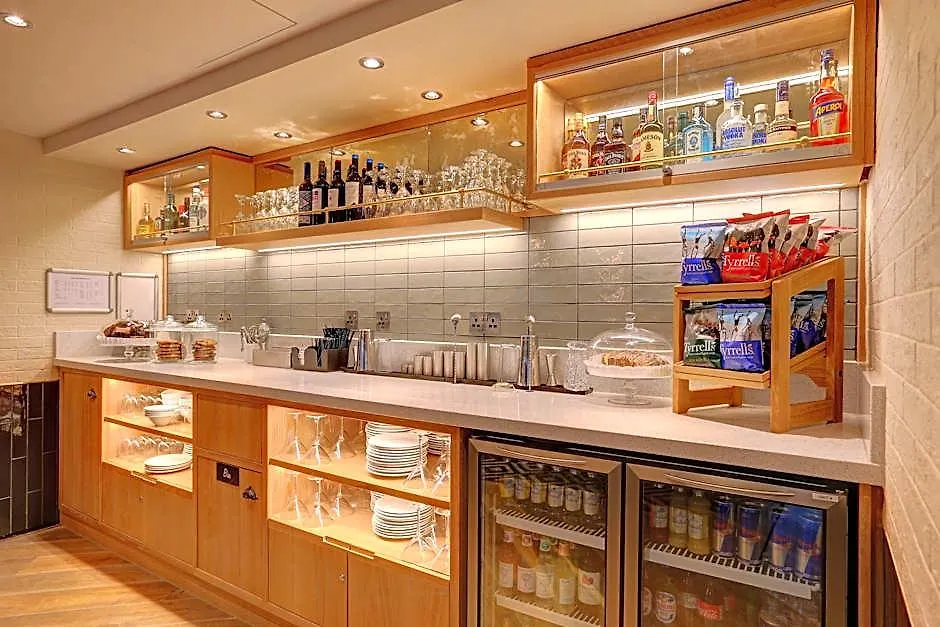 Hub By Premier Inn London Goodge Street-1