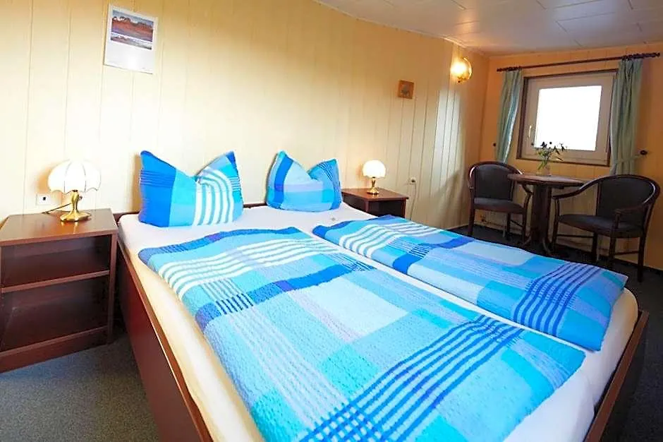 Hotelschiff Stinne-1