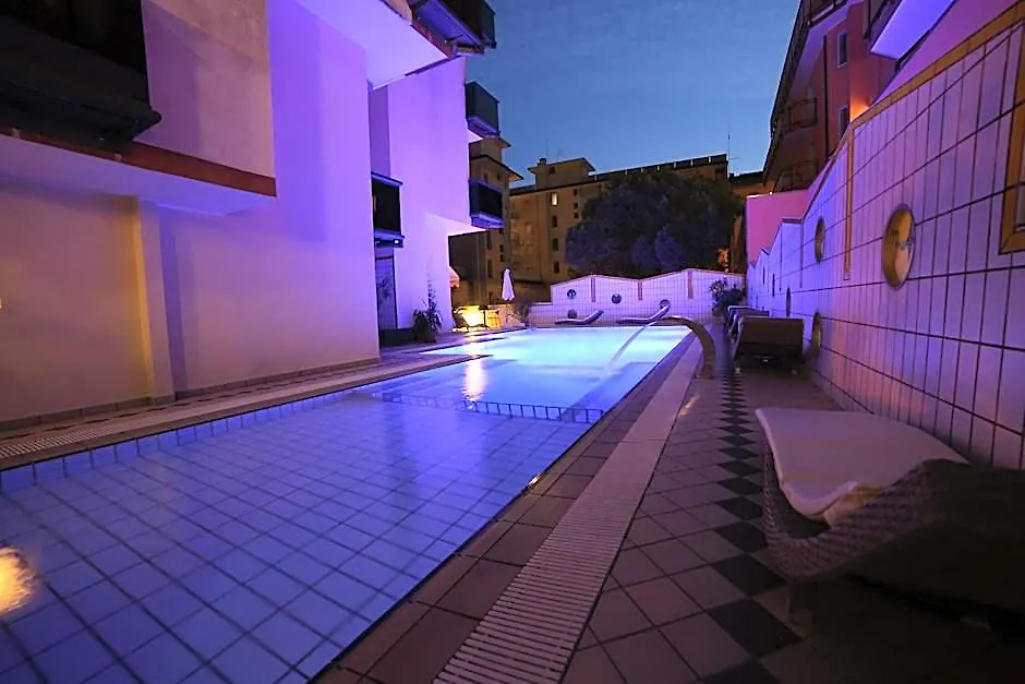 Hotel Santa Lucia-1