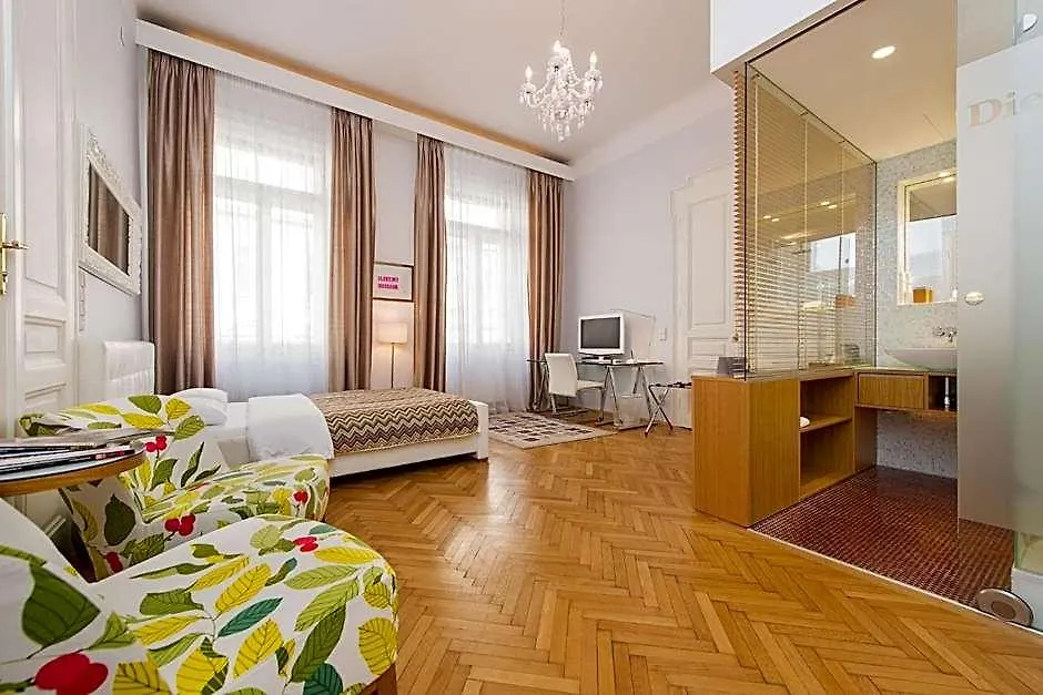 Rosa Linde - Comfort Rooms-1
