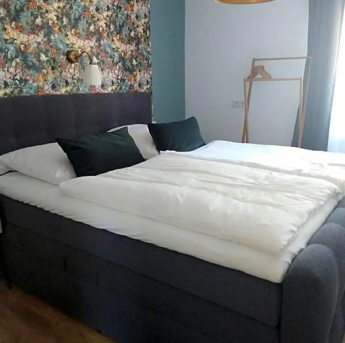 Hotel am Stadion-1