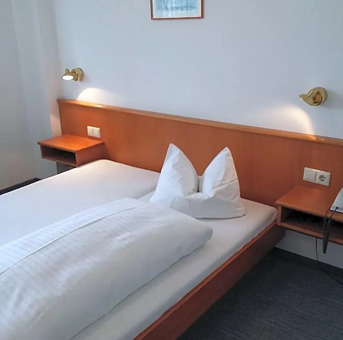 Hotel am Exerzierplatz-1