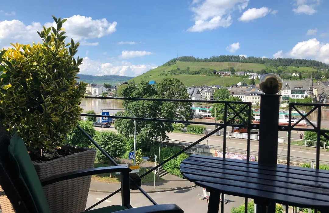 Boutique-Hotel Moseltor-1