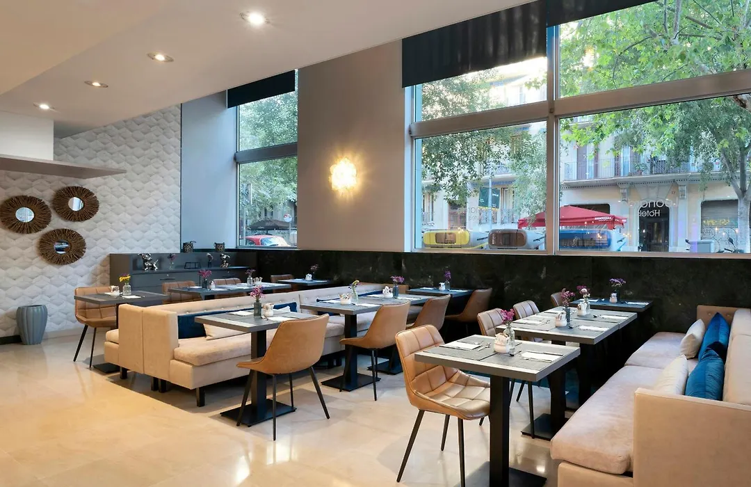 Leonardo Hotel Barcelona Gran Via-1