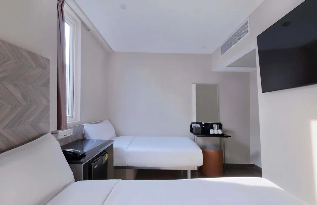 ibis budget Singapore Dahlia-1