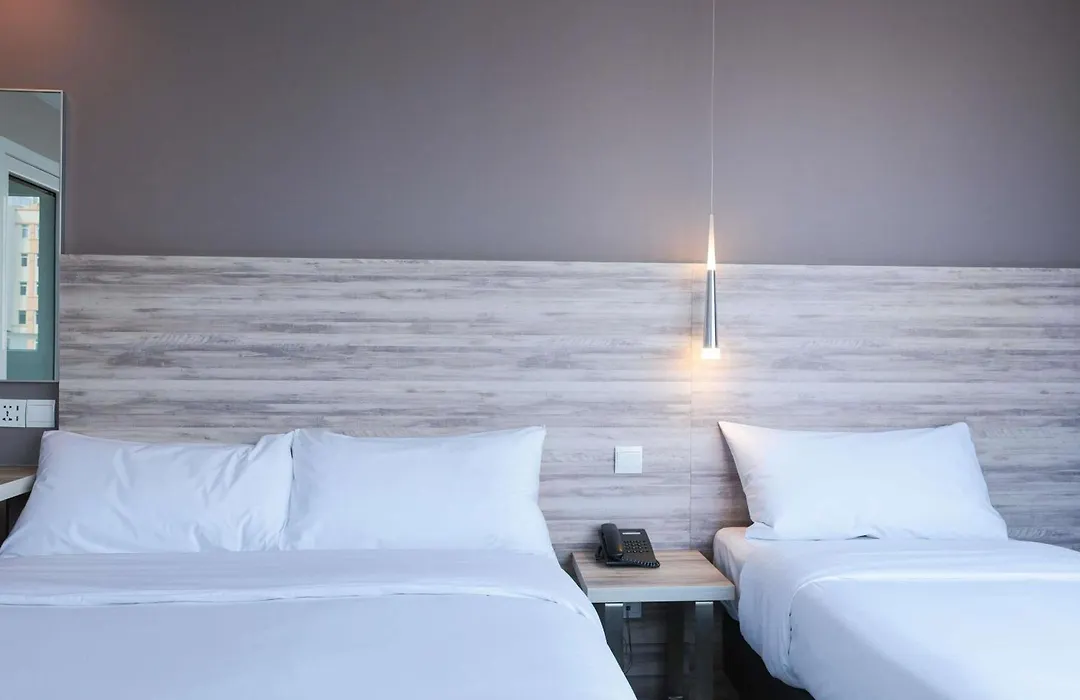 Ibis Budget Singapore Clove-1